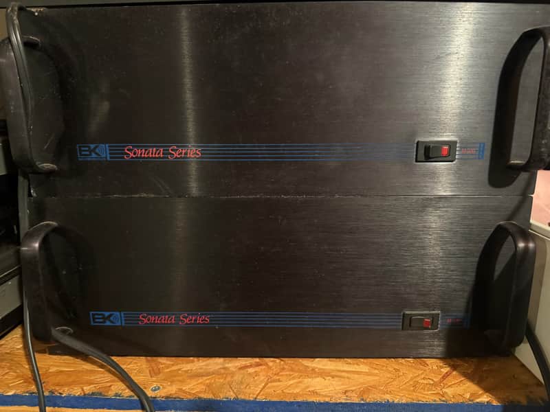 BK Sonata Series M-200 1985 - Black image 1
