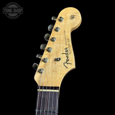 Fender Custom Shop 1963 Stratocaster Journeyman Relic Chocolate 3 Tone Sunburst AAA Maple Neck w/case CZ587631 image 5