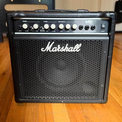 Marshall MB MB15 2-Channel 15-Watt 1x8" Solid State Bass Guitar Combo 2009 - 2013 - Black image 1