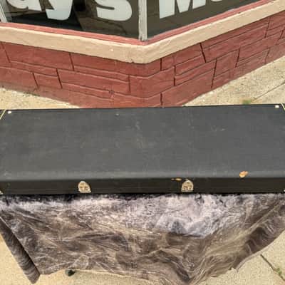 FENDER PRECISION JAZZ BASS 1965 to 1970 NO TAIL LOGO BLACK TOLEX CASE CLEAN! image 10