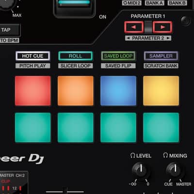 PIONEER DJM-S11 2-Channel RekordBox / Serato DJ Pro Battle Mixer image 4