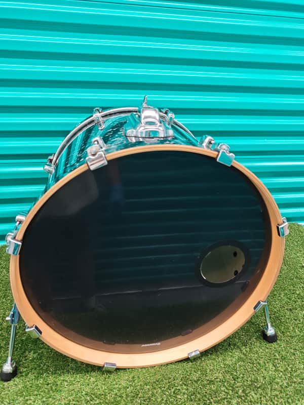 ⚡ Excellent Tama Starclassic 22"X18" Bass Kick Drum - Black Magic⚡ image 1