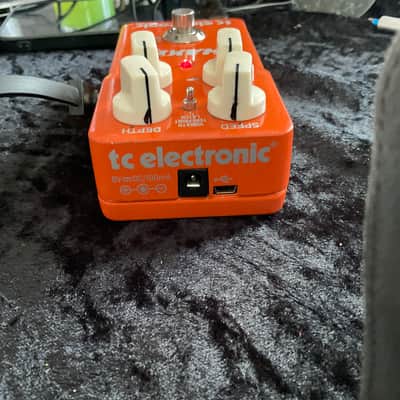 TC Electronic Shaker Vibrato 2011 - Present - Orange image 2