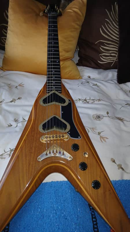 Gibson Flying V2 II 1979 - 1982 | Reverb Canada