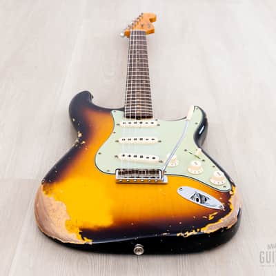 2023 Fender Custom Shop ‘61 Stratocaster Heavy Relic Super Faded/Aged Three-Tone Sunburst w/ Texas Specials image 9