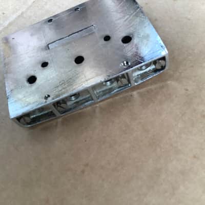 Schaller Vintage 4 String Flatmount Roller Bass Bridge chrome image 5