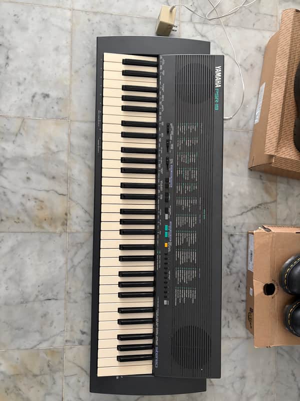 Yamaha PSR-19 image 1