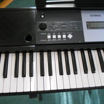 Yamaha YPT-230 image 4