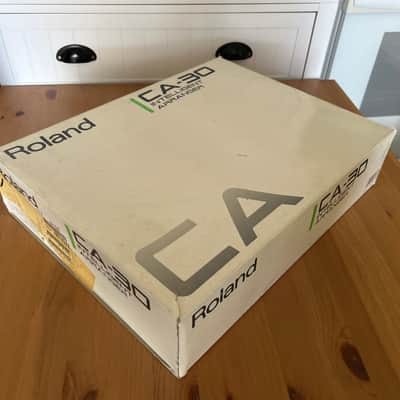 Roland Ca-30 intelligent arranger 1994 - White image 8