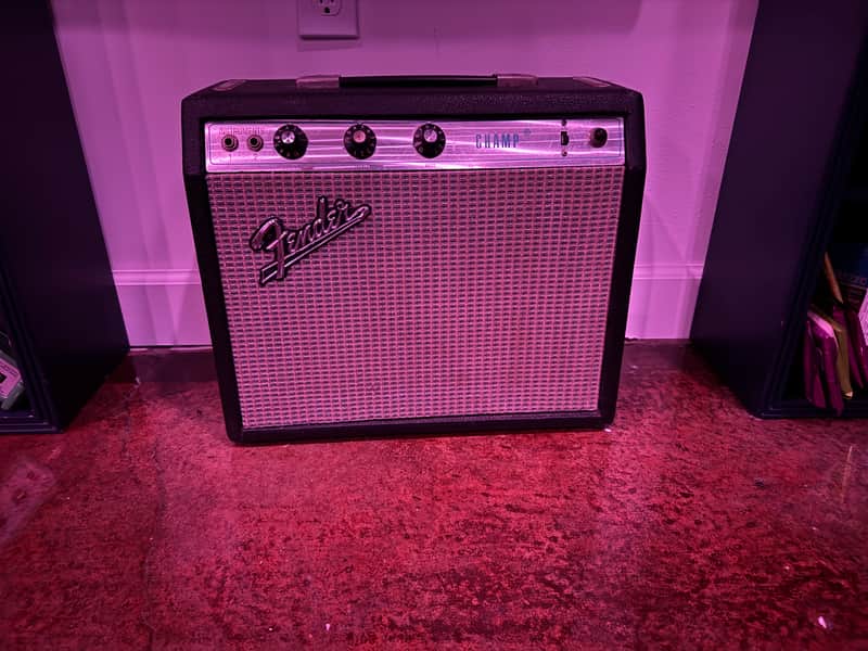 Fender Champ 1972 upgraded speaker image 1