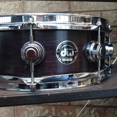 DW  Pre Collectors Maple 5X13 Snare Drum Matte Black image 3