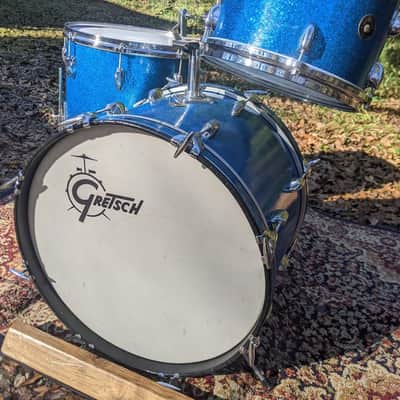 Gretsch Early '60s Round Badge Kit 12-16-20 1960 Blue Sparkle image 3
