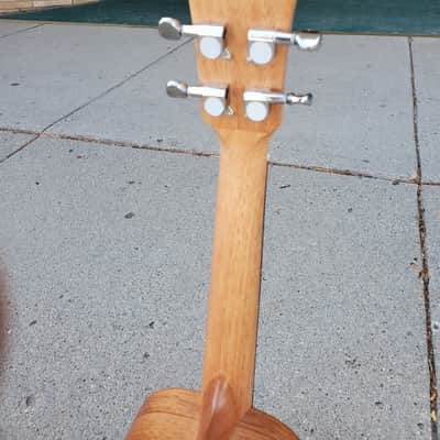 Teton TC003E Mahogany Concert Ukulele  w/Electronics Natural image 10