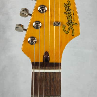 Squier Classic Vibe '60s Stratocaster with Laurel Fretboard 2025 - 3-Color Sunburst image 3