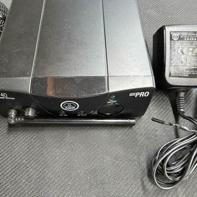 AKG Mini Pro SR40 HT 40 Vocal Set Wireless Microphone System - Band C 2010s - Black SR image 4