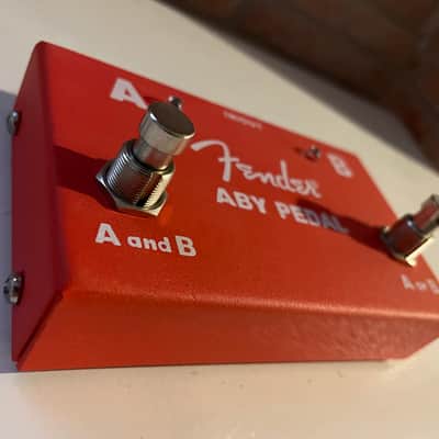 Fender 2-Switch ABY Pedal image 1