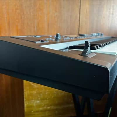 ROLAND JUNO-Gi Mobile Synthesizer with Digital Recorder w/ bag power supply image 5