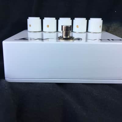 S&K Pedals VHD Preamp / Distortion Pedal (Ampeg VH-140c) image 4