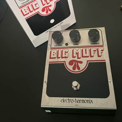 Electro-Harmonix Big Muff Pi 2000 - Present - Silver / Black / Red image 1
