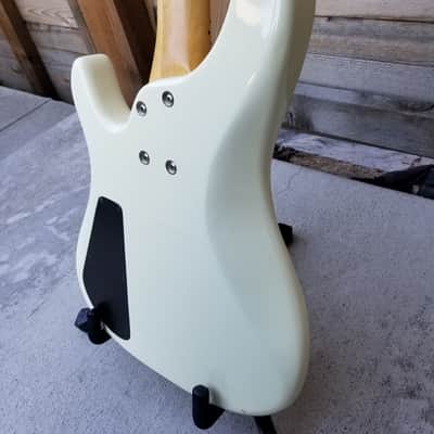 G. Gould (Modulus) USA GGj4 Maple Neck 4 String Jazz EMG 9v Bass Guitar White & Gator Deluxe Case image 11