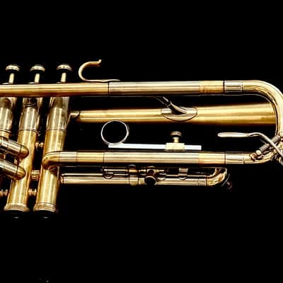 F.E. Olds & Son Super Trumpet 1947 - Brushed and polished lacquer image 2