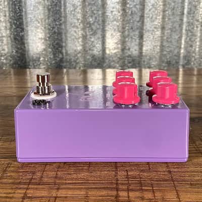 JHS Pedals Violet Lari Basilio Distortion Overdrive Guitar Effect Pedal Purple image 4