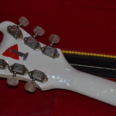 Hagstrom Hagström De Luxe Batman=real vintage1960=seen in J.Jarmusch's film 'Only Lovers Left Alive' image 17