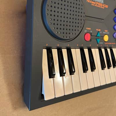 Yamaha PortaSound PSS-102 Electronic Keyboard 1991 rare with Card Reader System mini Synth Japan in box EC image 3
