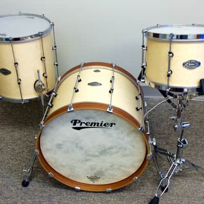 Premier Modern Classic Club Kit - Bebop 20 Drums - Natural Birds Eye Maple / Mahogany image 2