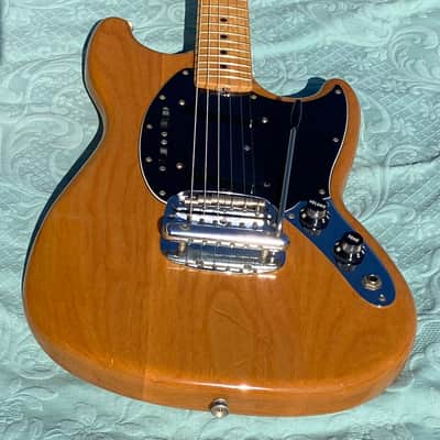 Fender Mustang 1978 - Natural - Near Mint - Maple Fingerboard image 4