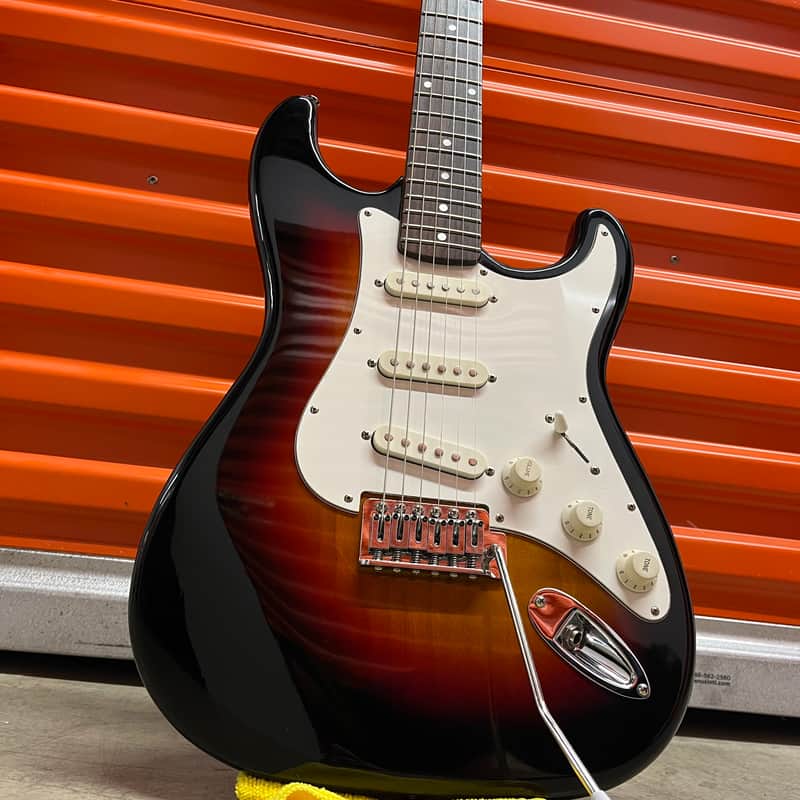 Kramer KS-400 Stratocaster Sunburst w/ Gator Case image 1