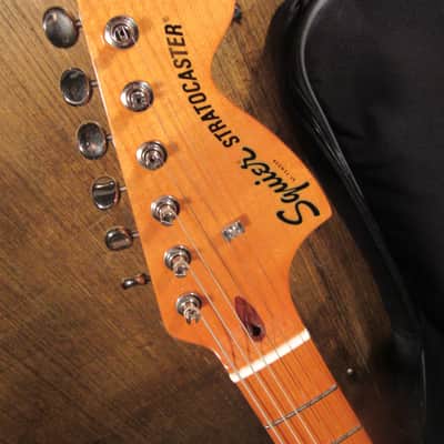 Refurbished Fender Squier Classic Vibe 70s HSS Stratocaster Black image 3