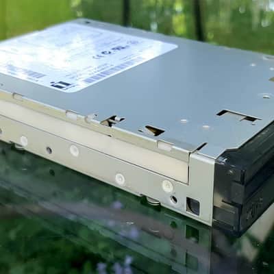Iomega internal Zip 100  Drive - IDE image 5