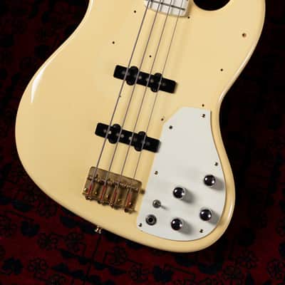🇯🇵 1989 Fender Order Made JB75-900 Jazz Bass, Fully Painted White, Matching Headstock, Gold Hardware, FujiGen image 14
