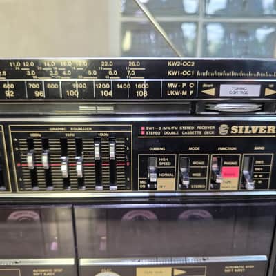 SILVER SR 2040 Rare Vintage Cassete Boombox Japan Retro Warranty SILVER image 6