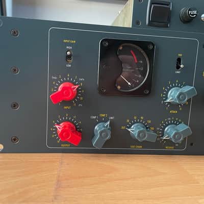 Chandler Limited TG12413 Zener Limiter with PSU 2010s - Blue image 5