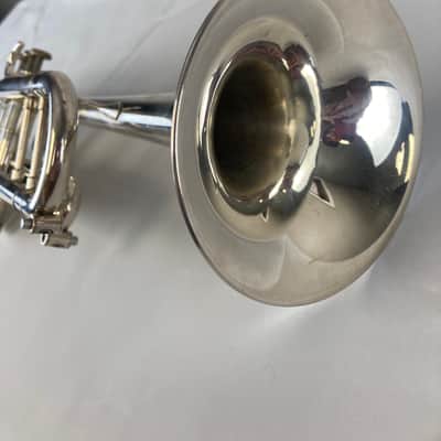 Getzen 700 Eterna Bb Trumpet – Silver Plated – Intermediate Model – w/ Case – Excellent Condition SM#1359 image 7