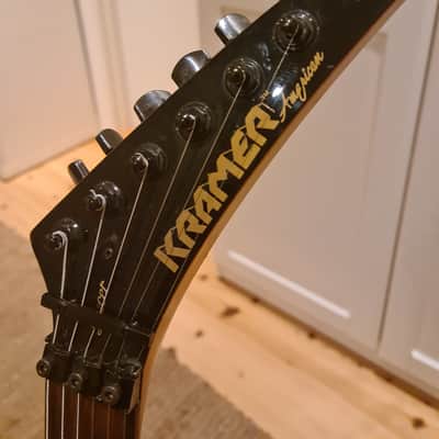 Kramer Pacer Deluxe 1986 Flip Flop Blue Reb Beach Tribute image 7