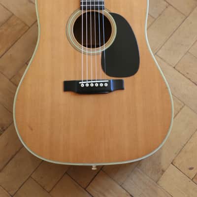 Martin D-28S 1970 + Optional Restore image 16