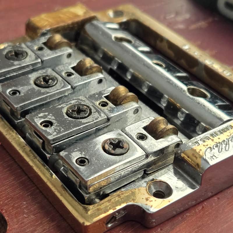 Kahler bass Trem bridge 'Pat applied for model' image 1