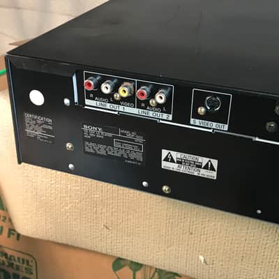 Sony CD/CDV/LD Laser Disc Player MDP-500 Bild 7
