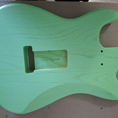 XGP Strat - Premium swamp ash-Matte grain surf green image 2