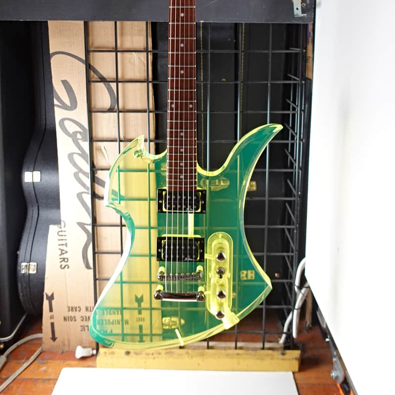 B.C. Rich Acrylic Series Mockingbird 1999 - Translucent Green