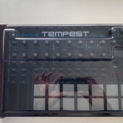 Dave Smith Instruments Tempest 6-Voice Drum Machine 2011 - 2018 - Black with Wood Sides image 3