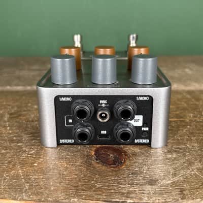 Universal Audio OX Stomp Dynamic Speaker Emulator 2023 - Present - Silver image 7