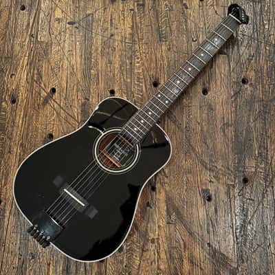 Traveler AG-200EQ Acoustic-Electric HeadlessTravel Guitar - Black image 2