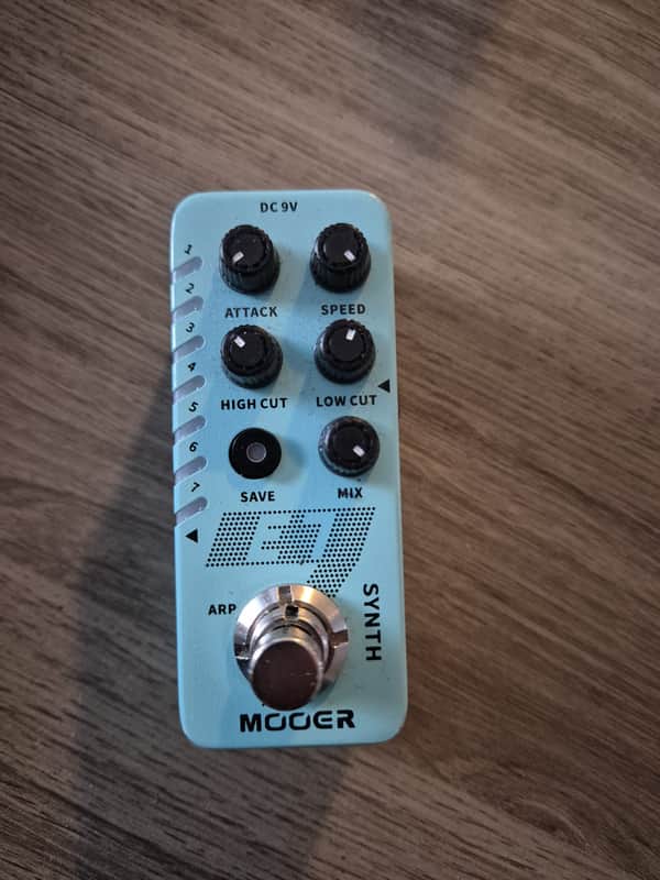 Mooer E7 Synth