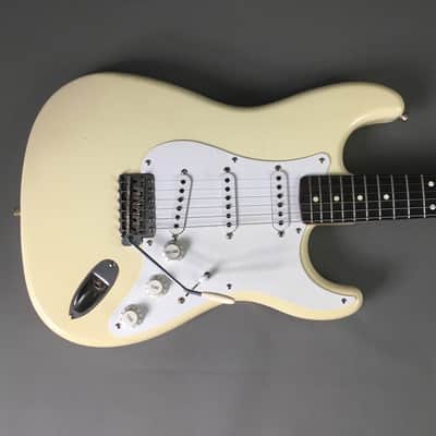 Vintage Fender Japan Strat MIJ 62RI Olympic White Reverse Nitro Relic Neck Hendrix Tribute Rare Guitar 7.6 lb Tweed HSC image 19