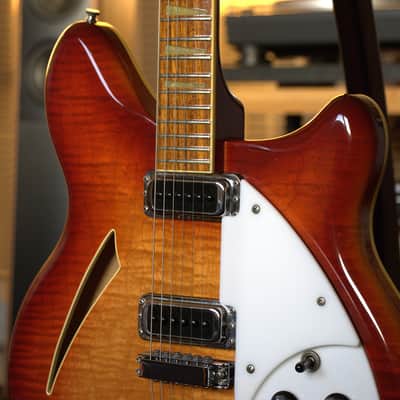 Rickenbacker 360 1983 - cherry sunburst image 18