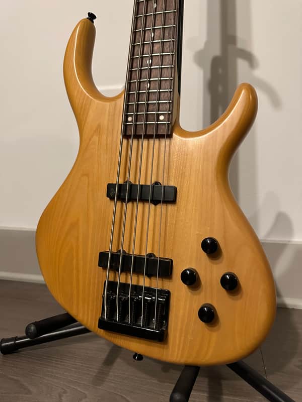 Tobias Toby Deluxe 5 String Early 2000’s - Natural image 1